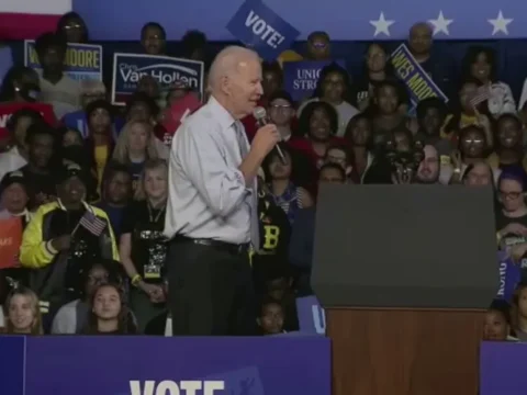 Biden admits Democrats will have 'tough' time keeping House majority