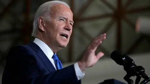 Biden sounds alarm ahead of midterms