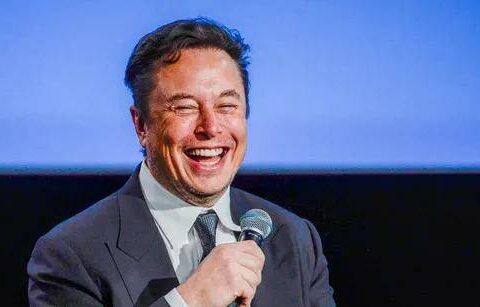 Elon Musk trolls CBS News after it comes 'crawling back' to Twitter, blasts New York Times as 'far left brainwashing'