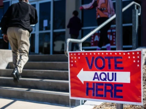 Federal officials target midterm election security