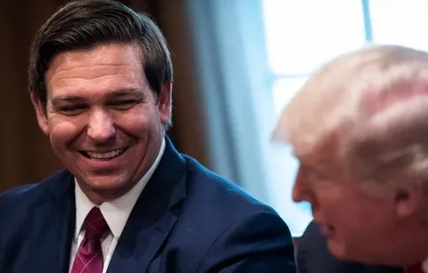 Trump irks conservatives, could be damaging his political career by attacking DeSantis